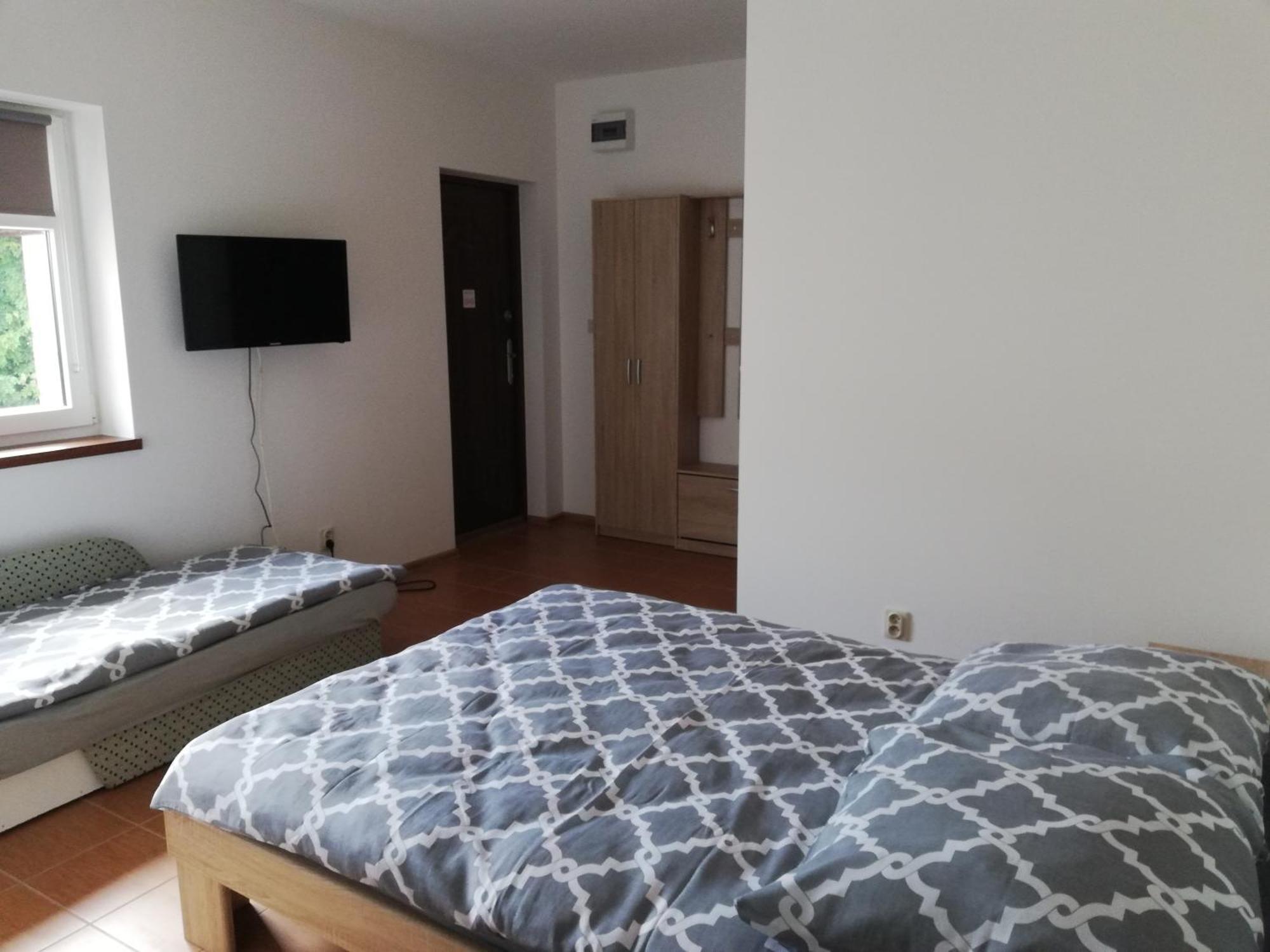 Pokoje U Iwonki - Barzowice Villa Bagian luar foto